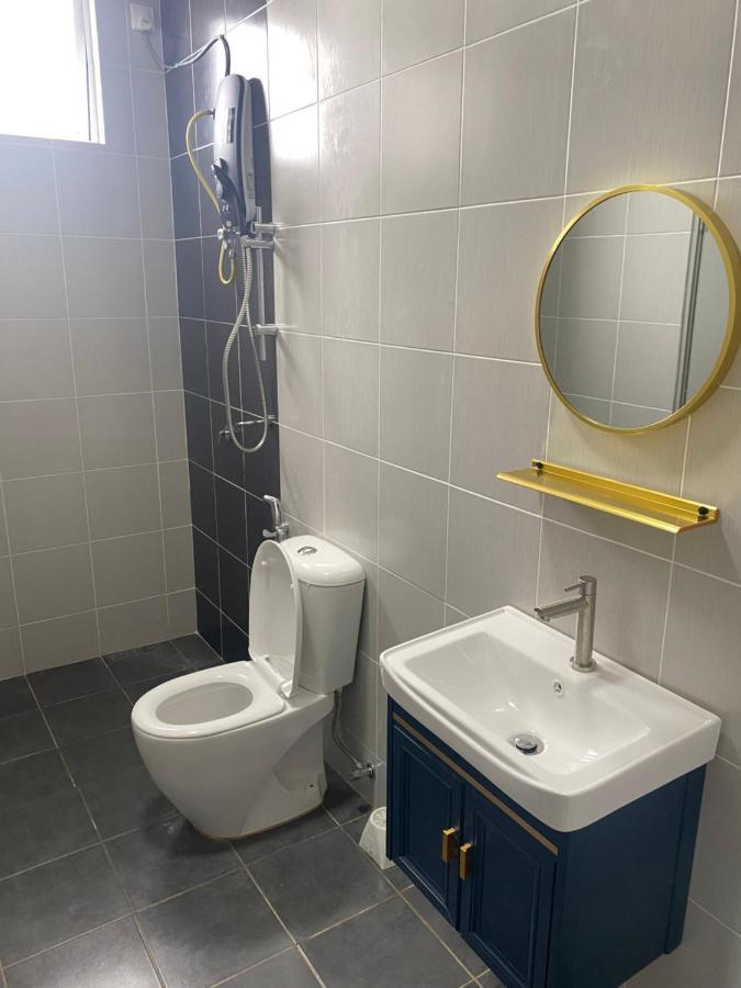 Orked Vanda, 3 Bedroom Apartment, Seaview Netflixwifiyoutube 瓜拉丁加奴 外观 照片